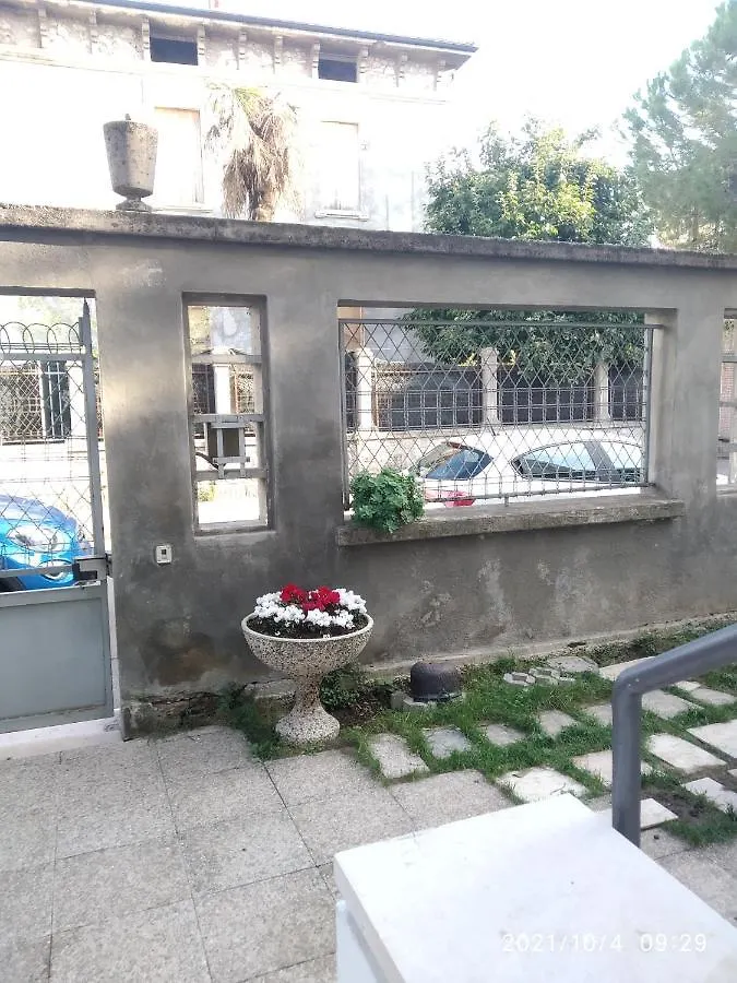 Chez Martha Bed & Breakfast Verona 0*,  Italy