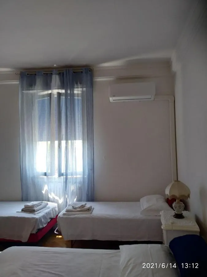Chez Martha Bed & Breakfast Verona Italy